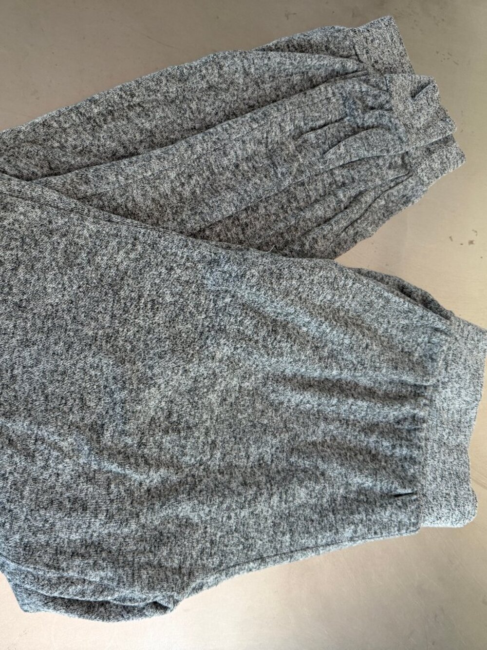 La Cera Marled Grey Knit Lounge Joggers — Size L